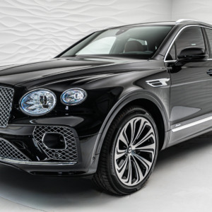 Azure V8*Rear TV*NAIM*Touring Spec.